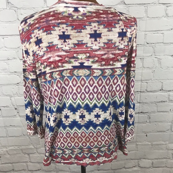 Chico’s Top Size 2 - Picture 4 of 5